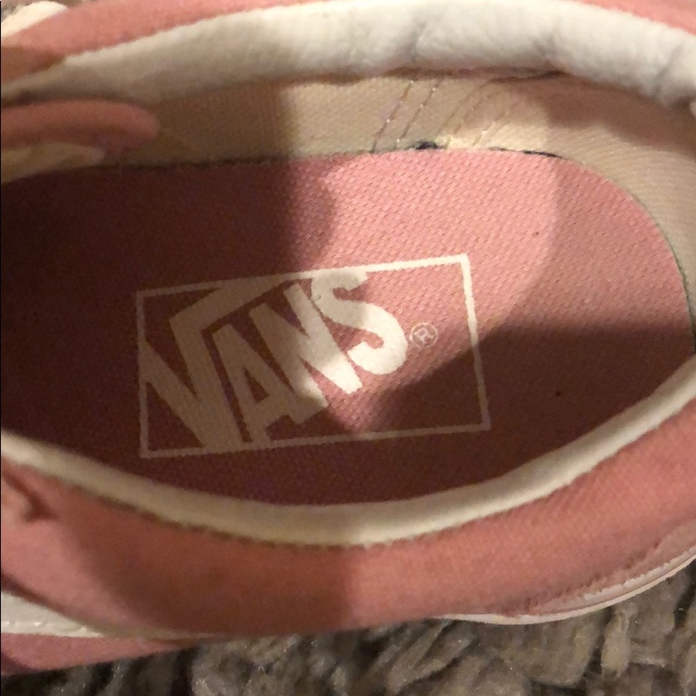 Pink vans! - Picture 5 of 6